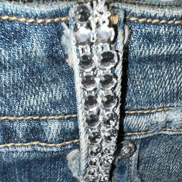 Miss Me Mini Denim Skirt Size Medium - Picture 6 of 6